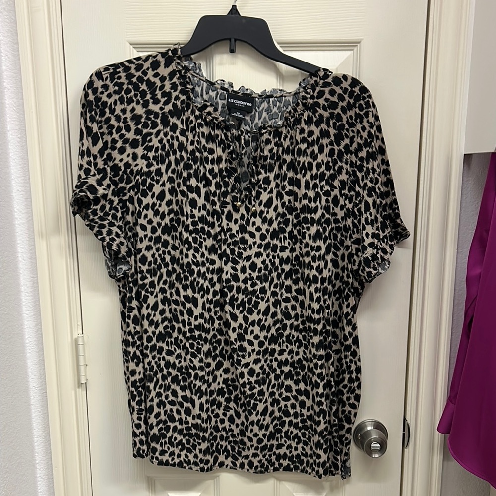 Liz Claiborne Black and Tan Leopard Print Blouse